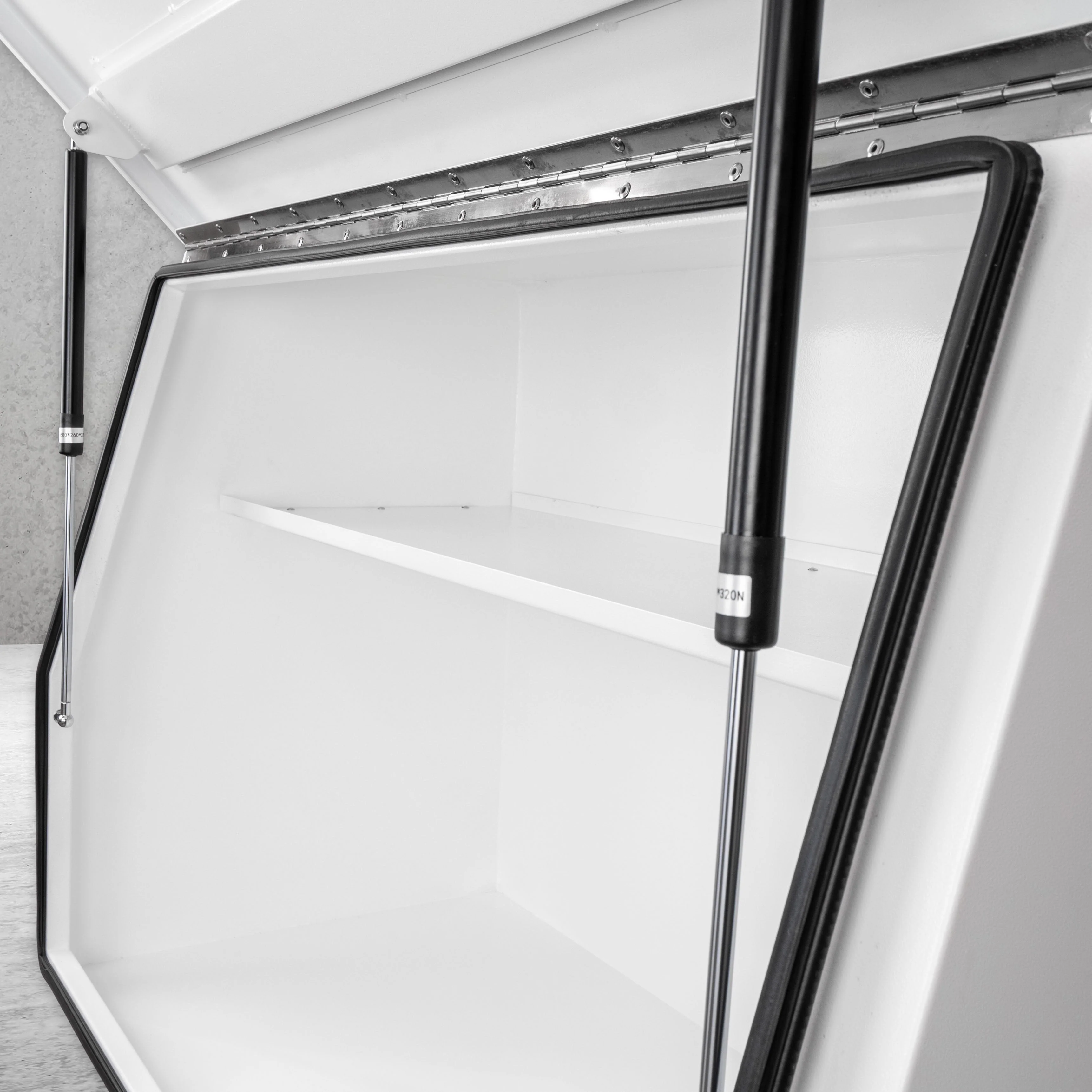 1200mm Steel Empty Toolbox - White - Image 8