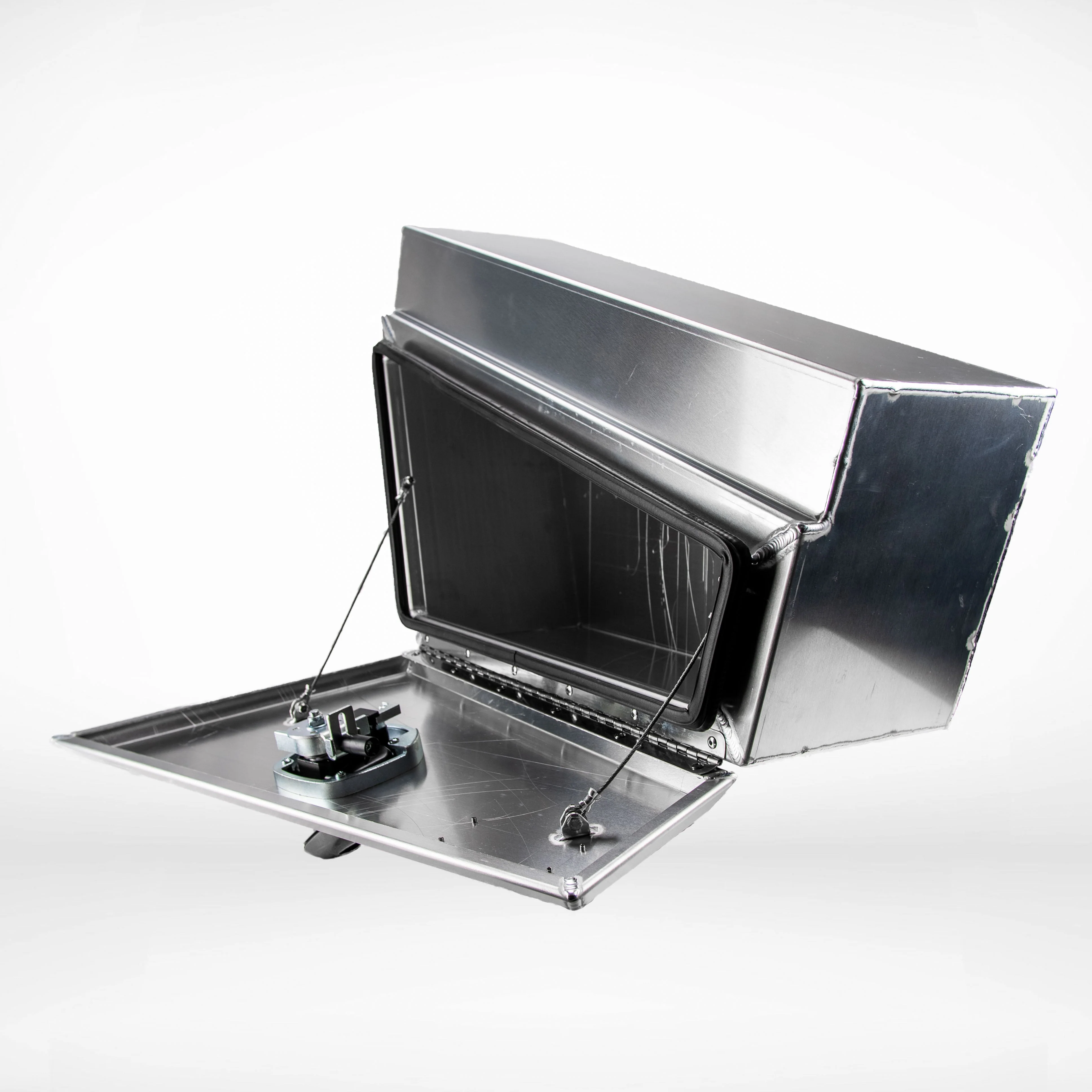 750mm Tapered Under Tray Toolbox (Pair) - Alloy - Image 4