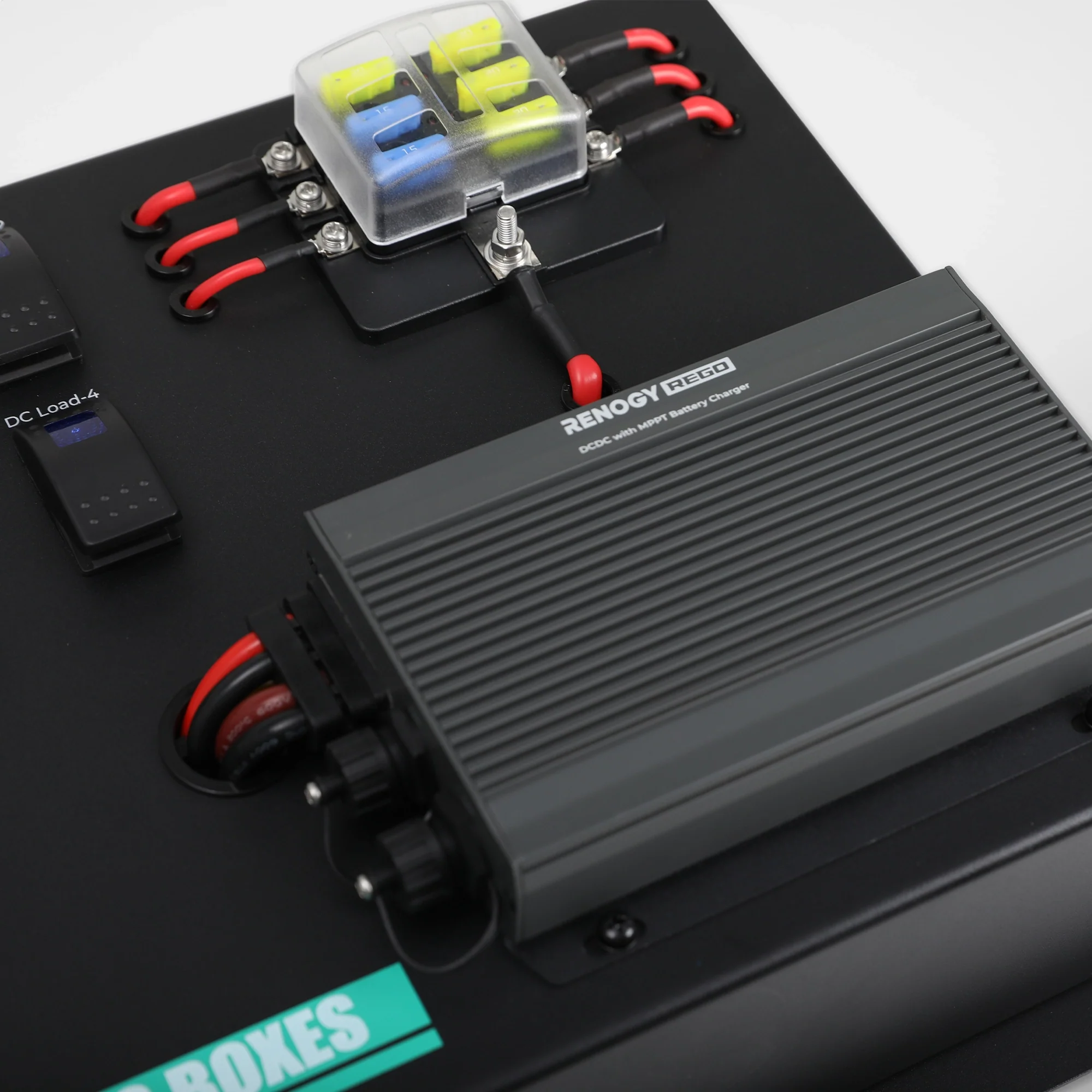 T.C Boxes Power Hub By Renogy - Image 15