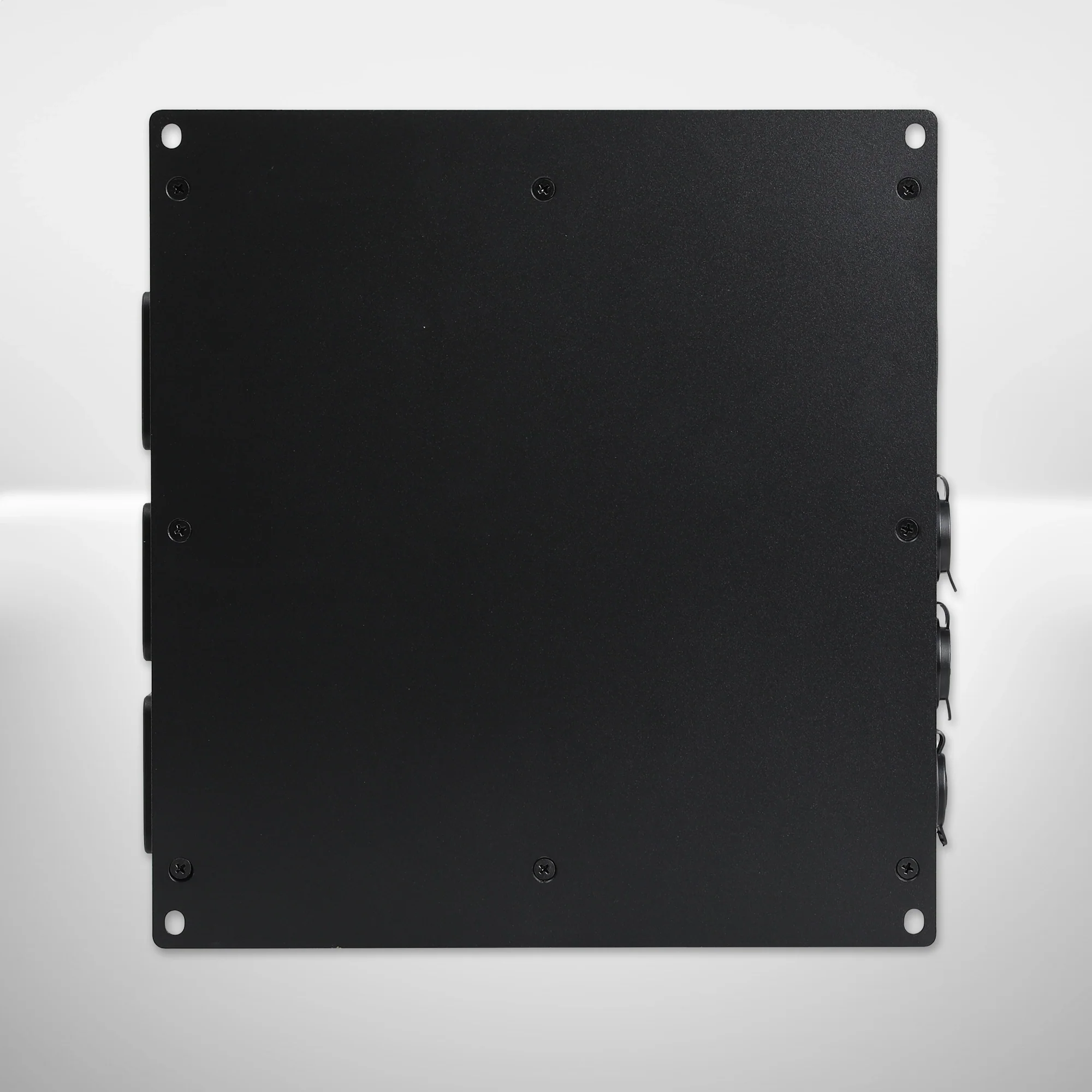 T.C Boxes Power Hub By Renogy - Image 10