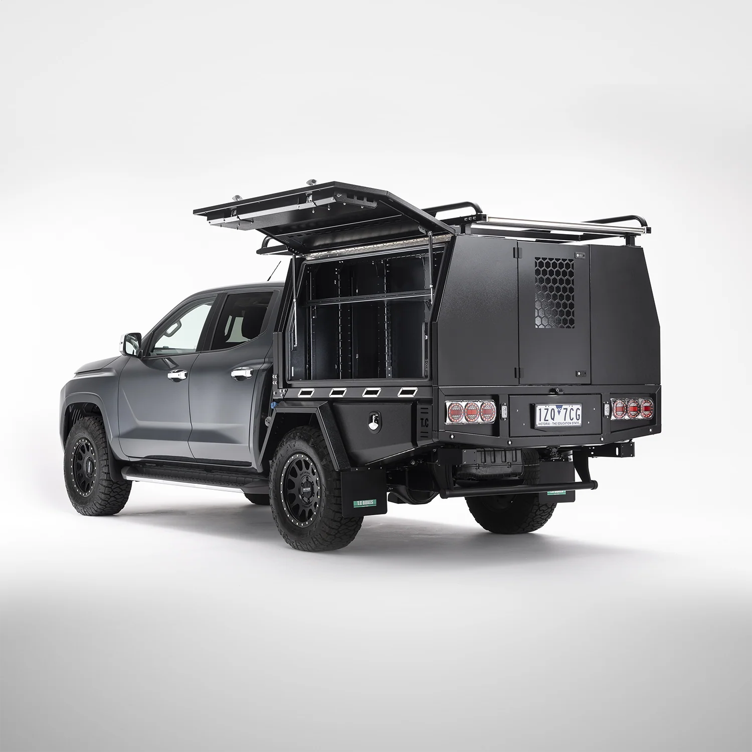 TCX Aluminium Toolbox - Image 8