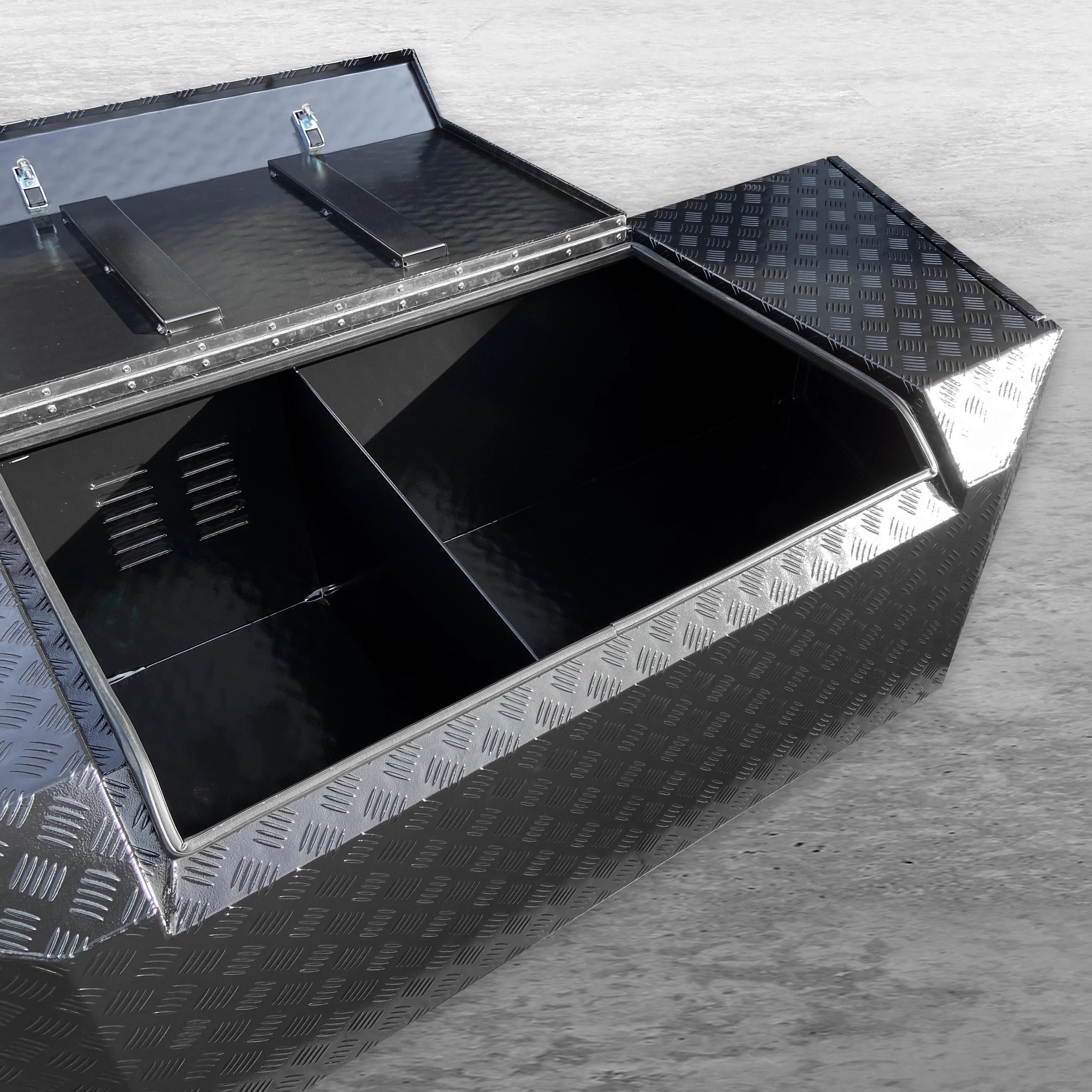 Trailer/Caravan Storage Box - Black - Image 4